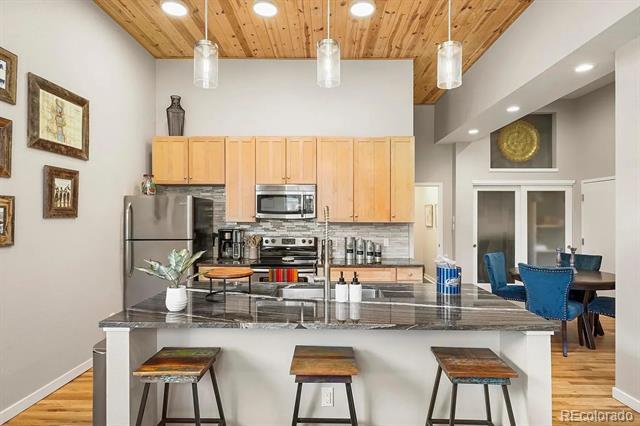 Building Photo - 3240 Tejon St