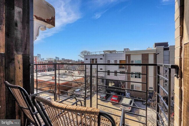 Building Photo - 709 N 19th St
