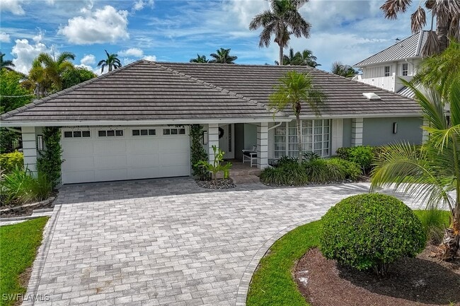 Building Photo - 1320 Marlin Dr