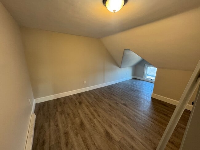 Building Photo - 70-72 Broadway-Unit 8