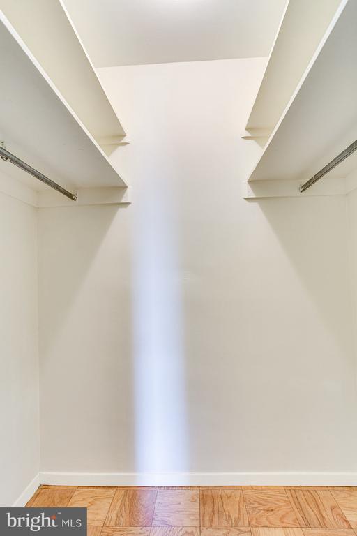 Building Photo - 1425 4th St SW