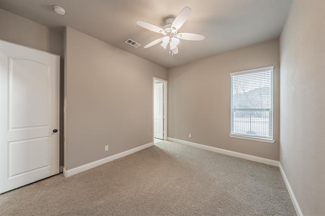 Building Photo - 1614 Chisholm Trail