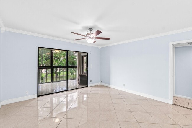 Building Photo - 14475 Strathmore Ln