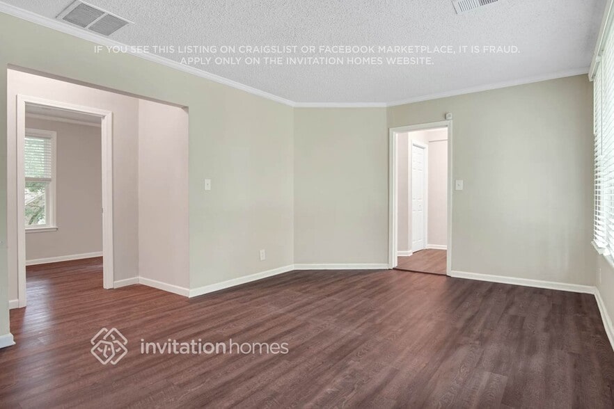 Building Photo - 2674 Joyce Ave