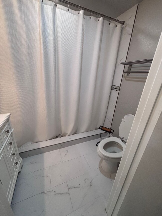 Building Photo - Cozy Condo for rent in Hacienda Heights, Ca