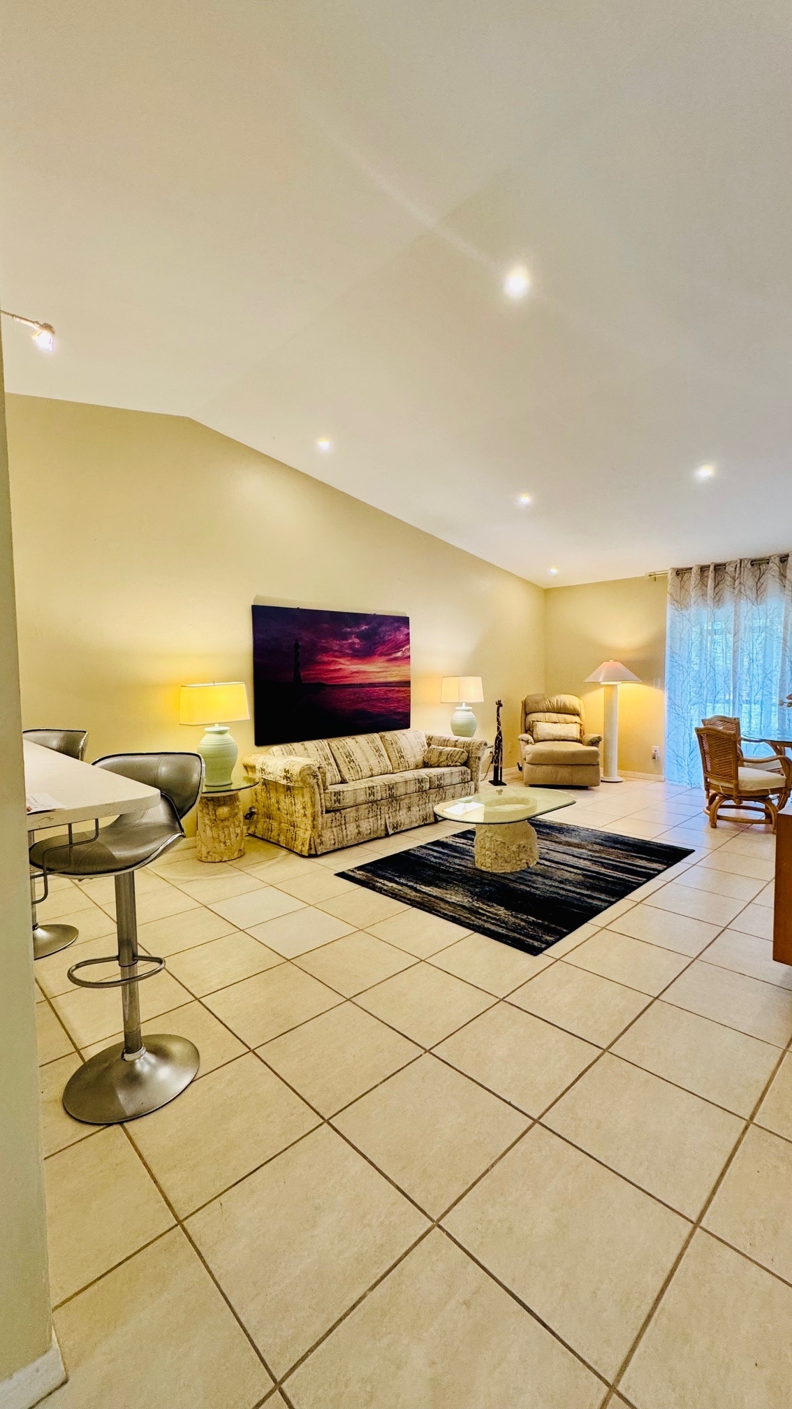 Building Photo - 2024 Pine Isle Ln