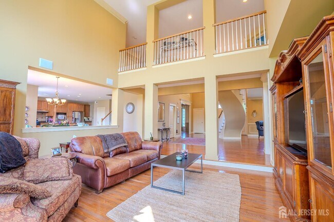 Building Photo - 19 Meadowlark Dr