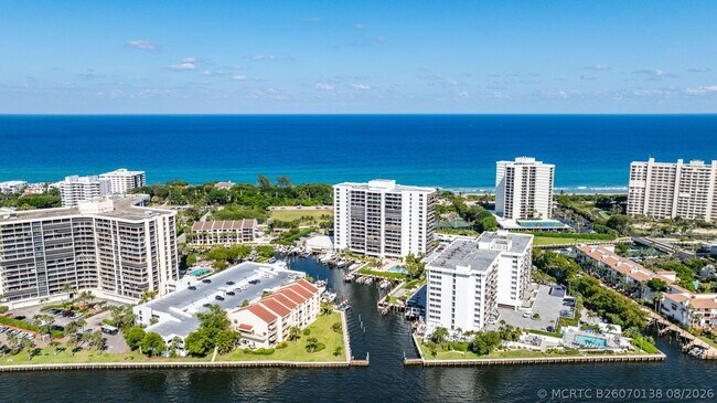 Building Photo - 4748 S Ocean Blvd