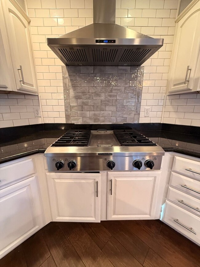 Building Photo - Gorgeous Flagstaff Rental