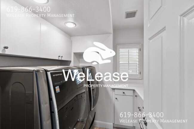 Building Photo - 5250 White Emerald Dr