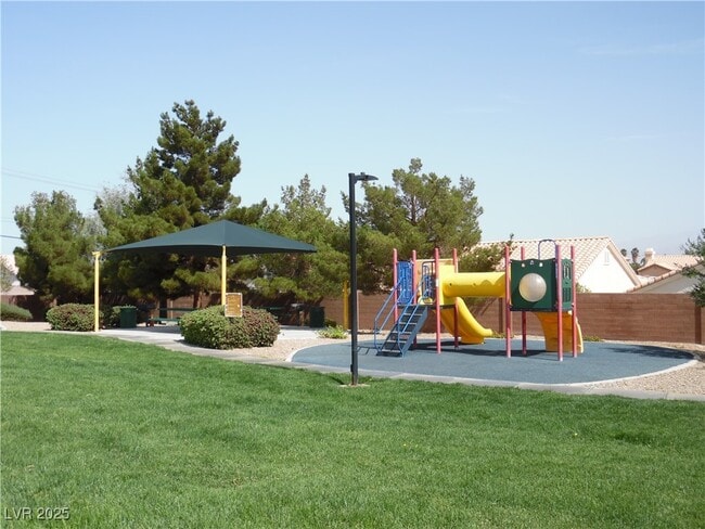 Building Photo - 3617 la Scala Ct
