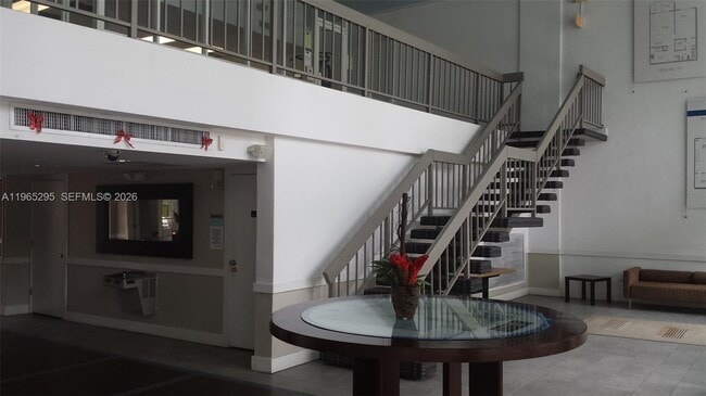 Building Photo - 492 NW 165th St