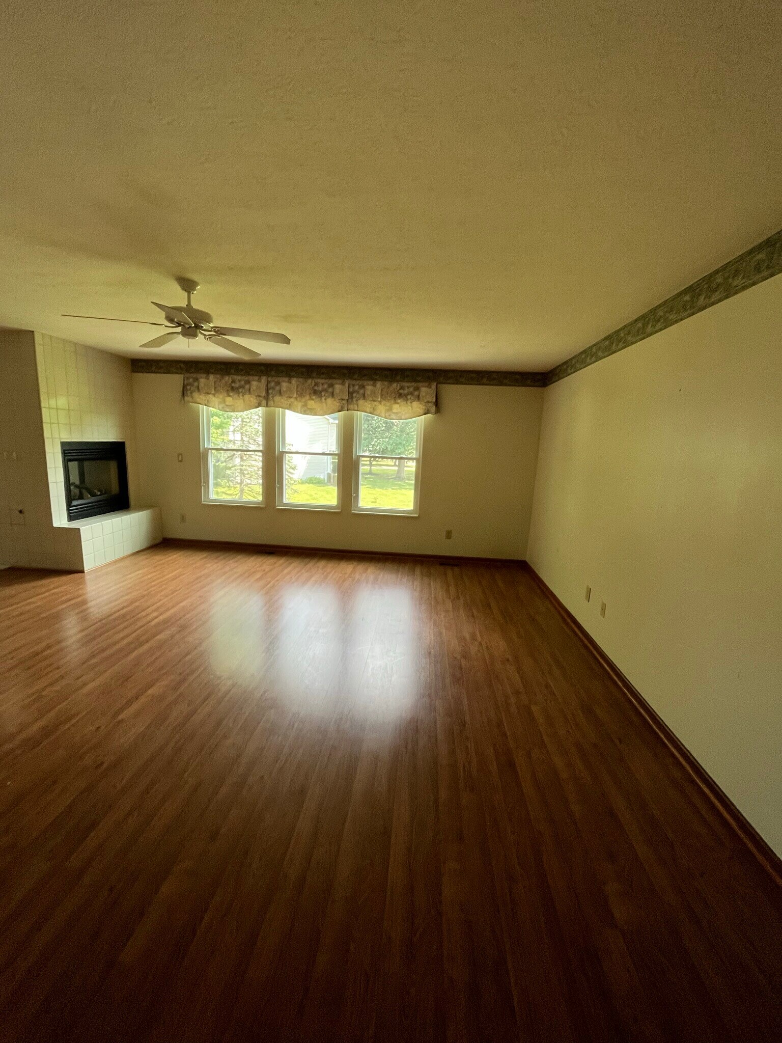 Building Photo - 7960 Compton Ct