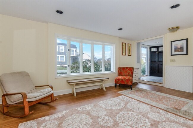 Building Photo - 7 Anawan Rd