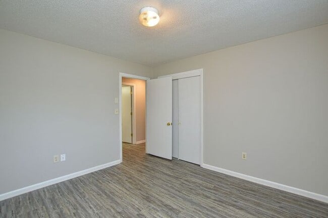 Building Photo - Renovated ranch in Matthews, NC!