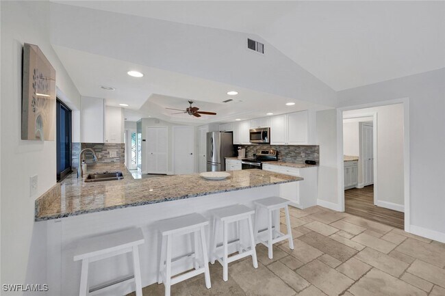 Building Photo - 9940 Treasure Cay Ln