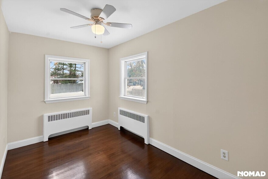 Building Photo - 1966 South St