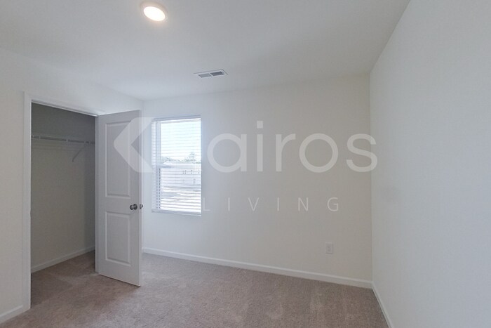 Building Photo - 7021 Peppermill Way