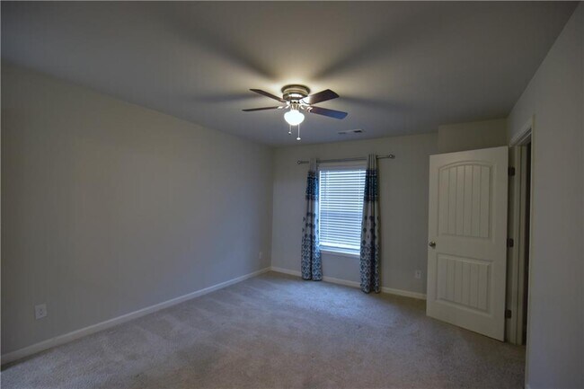 Building Photo - 4358 Mantova Dr NE