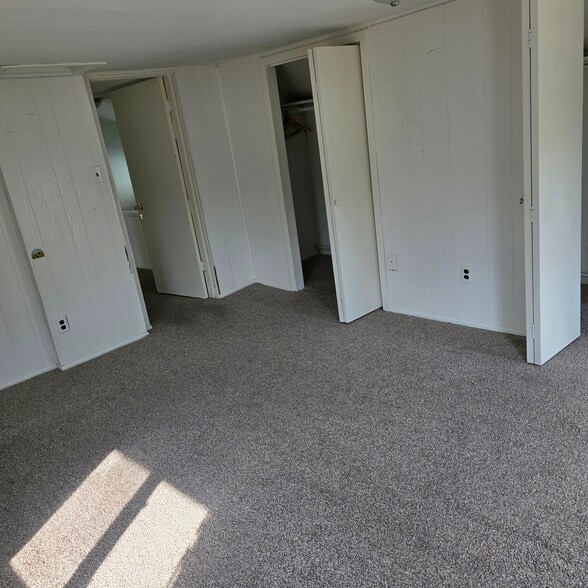 Building Photo - 234 S Marr St