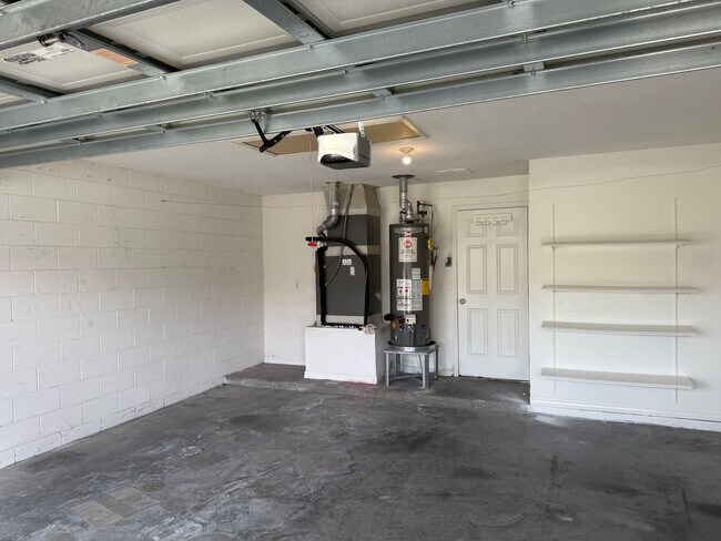 Building Photo - 12464 Castlemain Trail