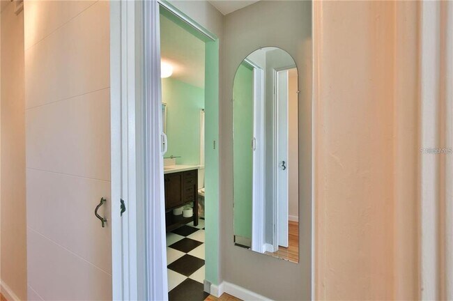 Building Photo - 7355 Cass Cir