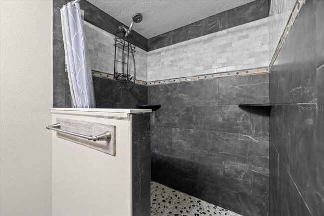 Building Photo - 4805 Cooper Rd