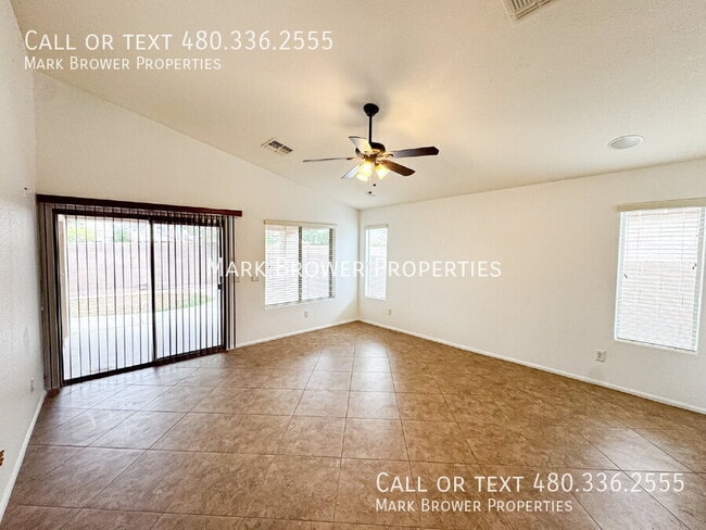 Building Photo - 21657 Dietz Dr