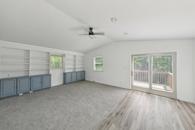Building Photo - 2964 Werkridge Dr