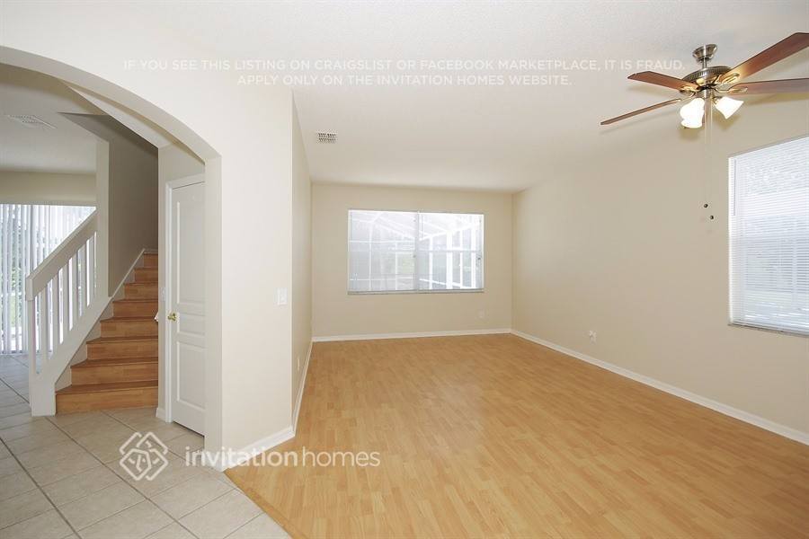 Building Photo - 5011 Bellthorn Dr