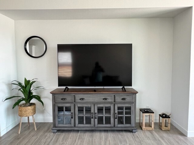 Building Photo - 3244 Secret Pass Canyon Dr