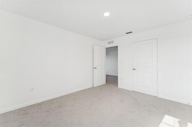 Building Photo - 5085 Armina Pl