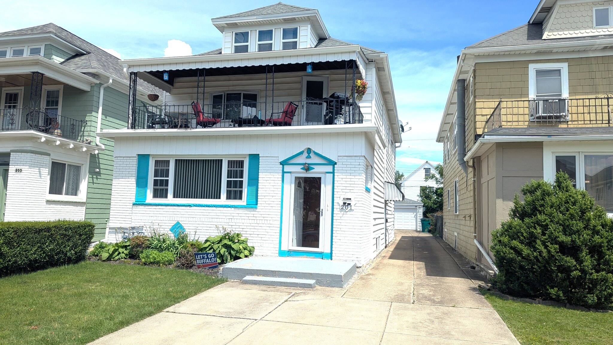 Building Photo - 201 Lovering Ave