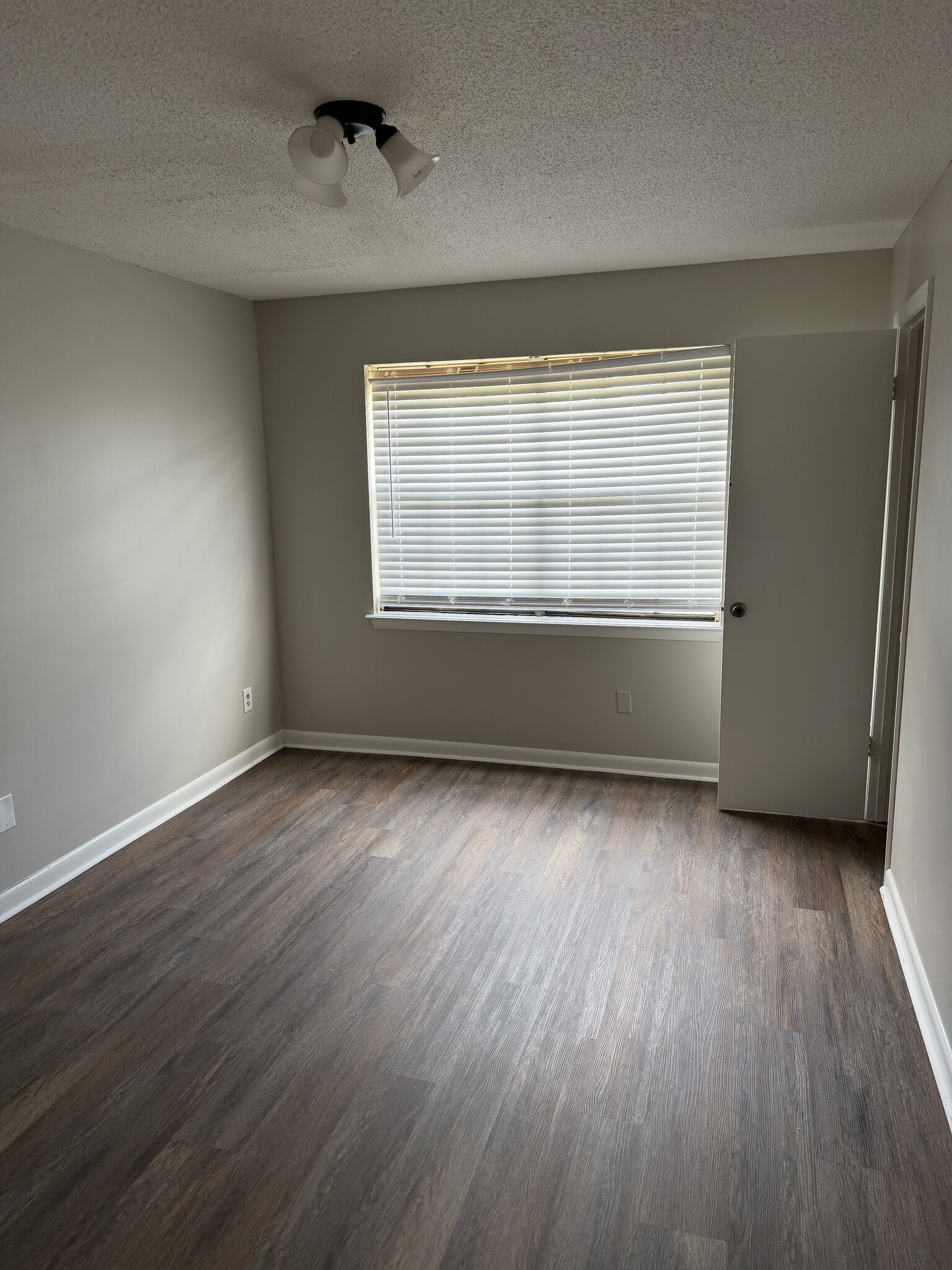 Second Bedroom - 2813 31st Ave N