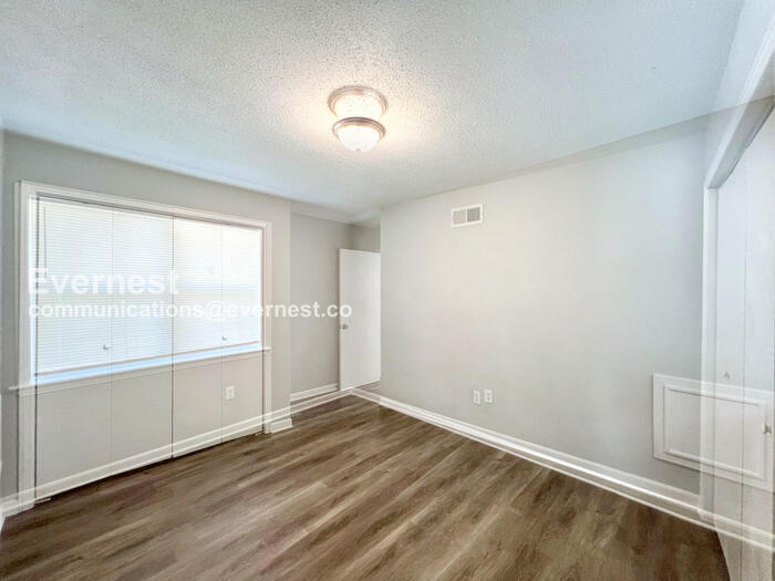 Building Photo - 1731 Carla Cove