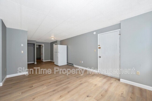 Building Photo - 229 Jonathan St