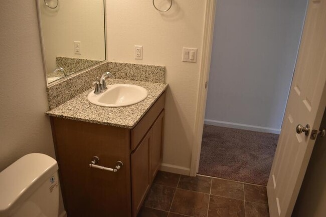 Building Photo - 31 Medieval St