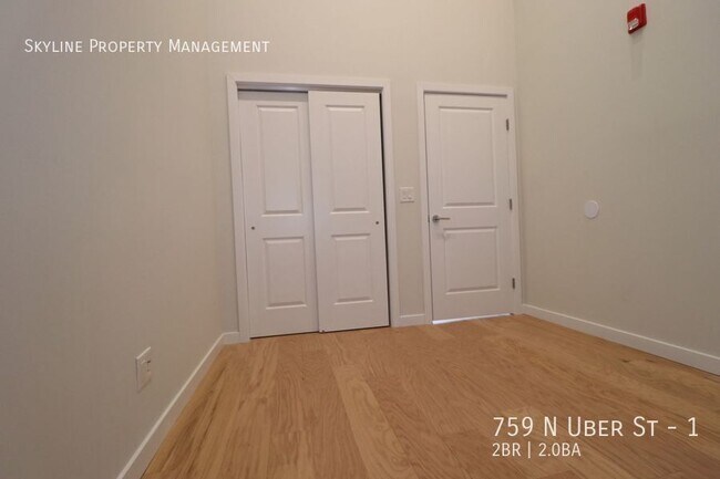 Building Photo - 759 N Uber St