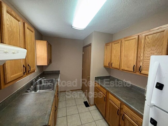 Building Photo - 2224 Whittier St