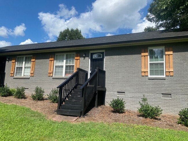 Primary Photo - 245 Long Bow Rd