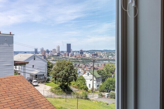 Building Photo - Available NOW  - Updated South Side Slopes Gem | Private Decks + Off-Street Parking