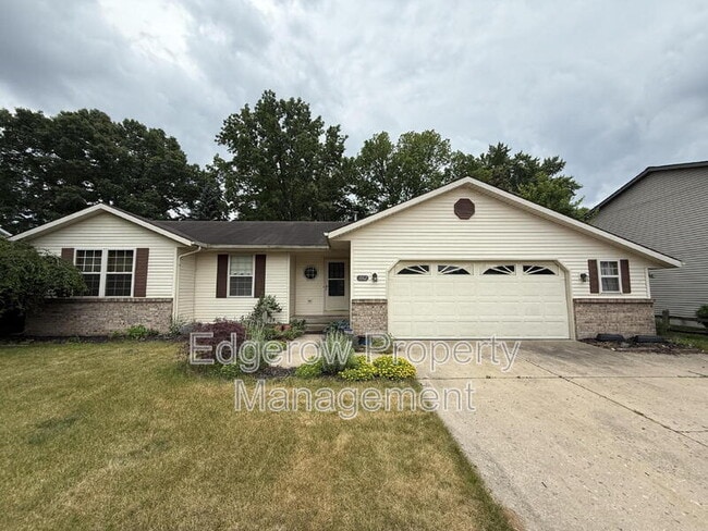 Primary Photo - 1662 Klaver St SW