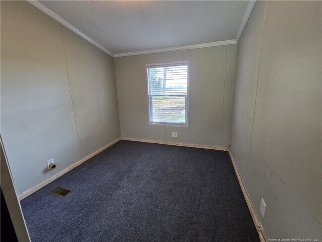 Building Photo - 4225 Yarborough Rd