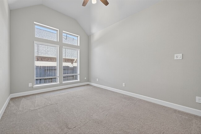 Building Photo - 15330 Legacy Pk Wy