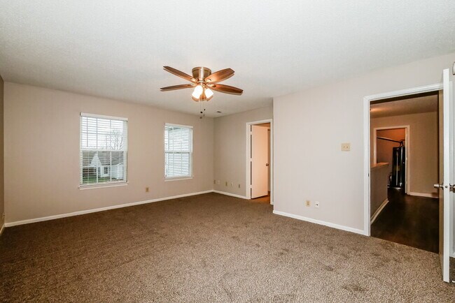 Building Photo - 2308 Harvest Moon Dr