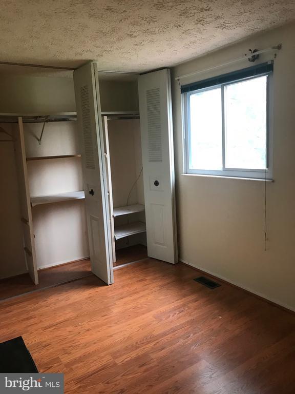 Building Photo - 8320 Brookvale Ct