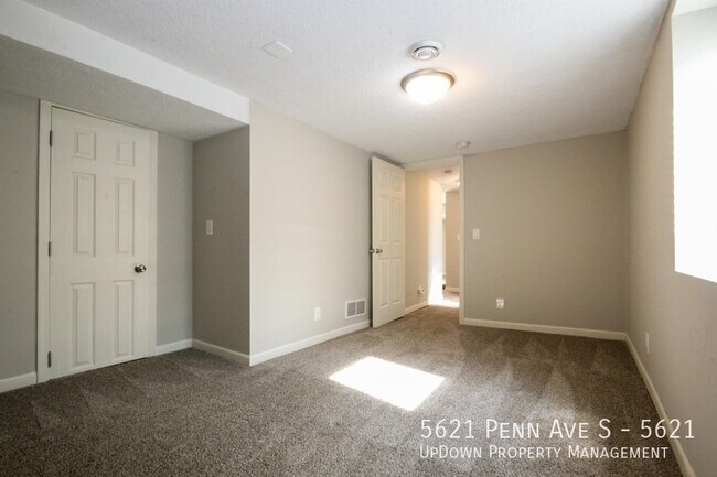 Building Photo - 5621 Penn Ave S