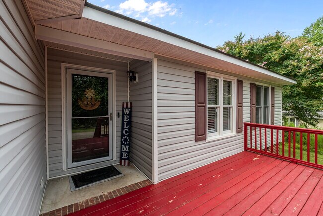 Building Photo - 39 Orrin Ct