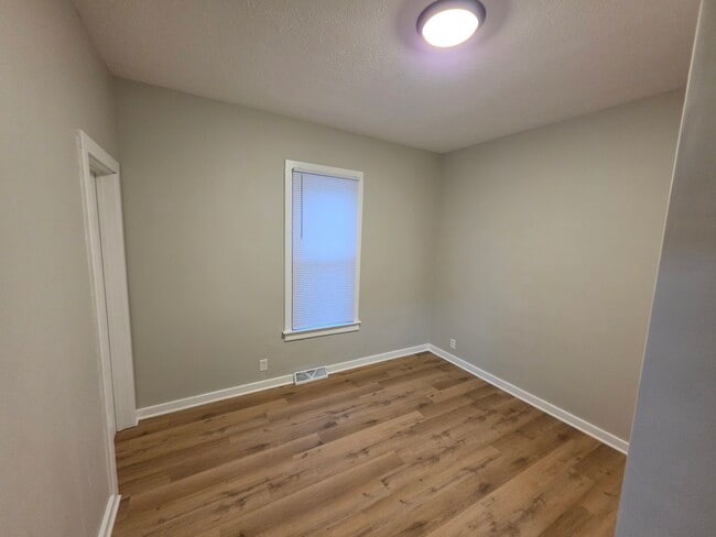 Building Photo - Beautiful 3 bedroom home for RENT
