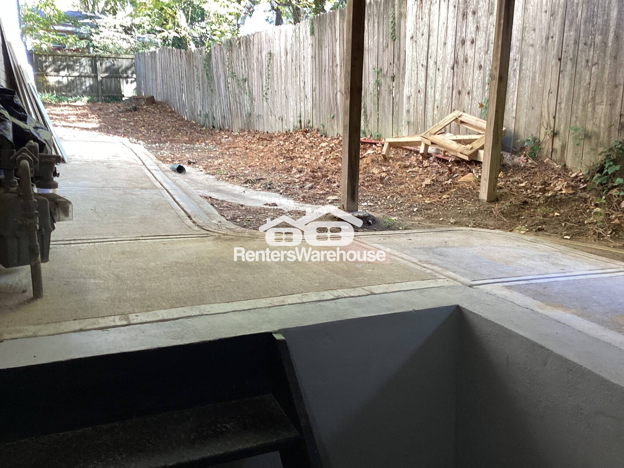 Building Photo - 4695 N Peachtree Rd